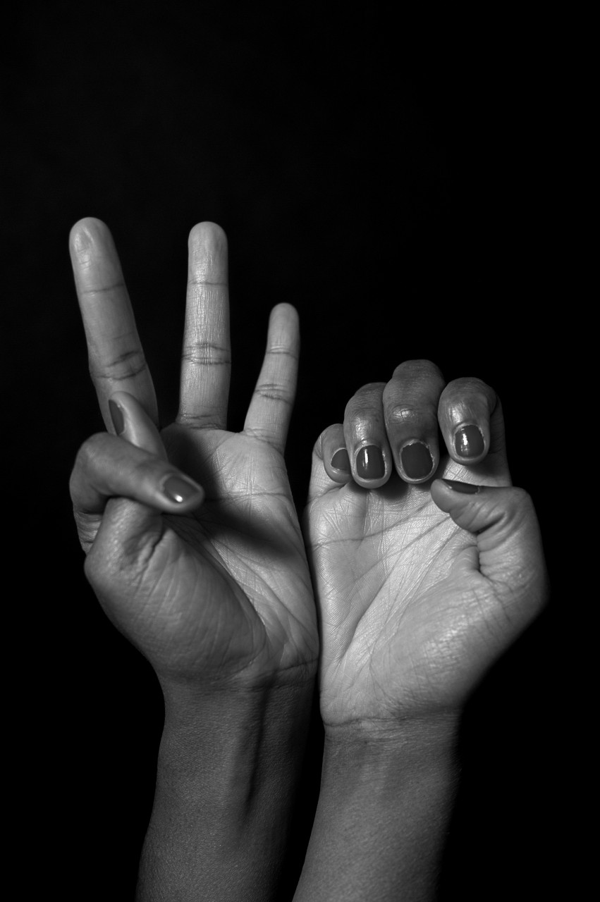Identité en langue des signes